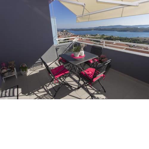 Apartment Sea View