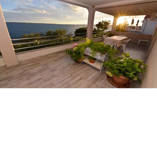 Apartment Seaview, Rtina