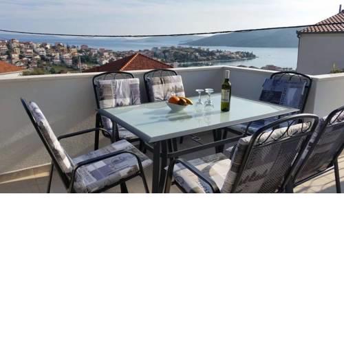 Apartment Seget Vranjica 16661b