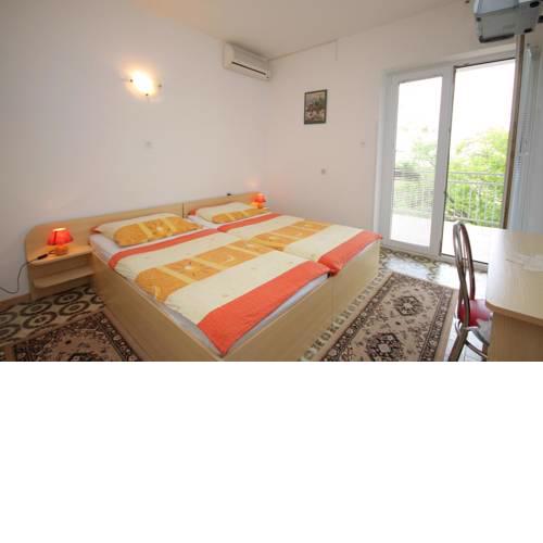 Apartment Selce 2379b
