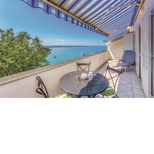Apartment Selce with Sea View 03