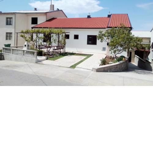 Apartment Senj 7475b