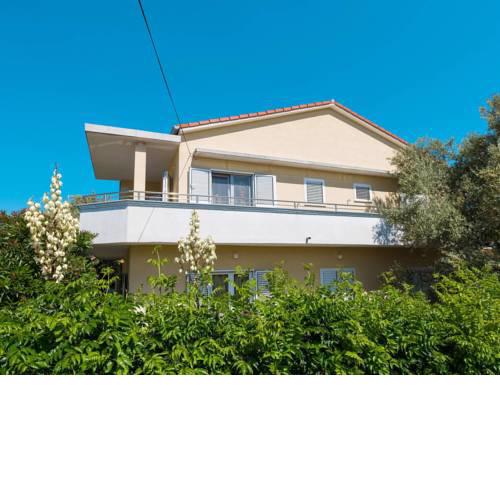 Apartment Sime (ZAD505)