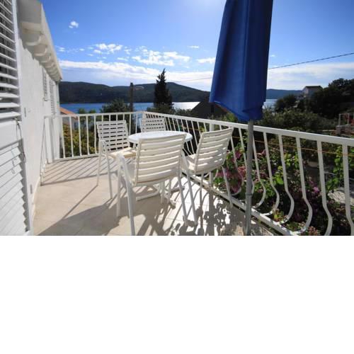 Apartment Slano 8599a