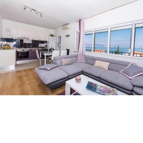 Apartment Slatine 1126a