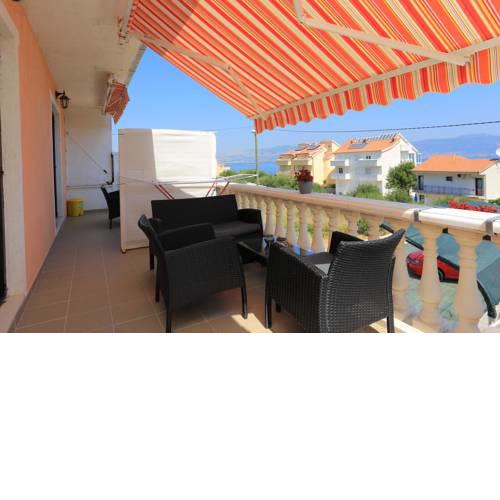 Apartment Slatine 16131b