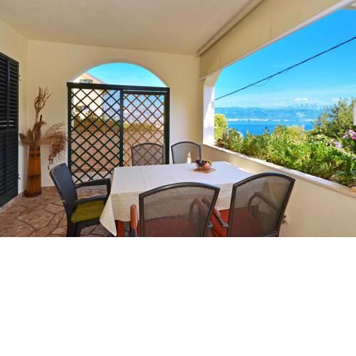 Apartment Slatine 5158b