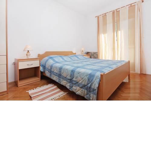 Apartment Slatine 5999b