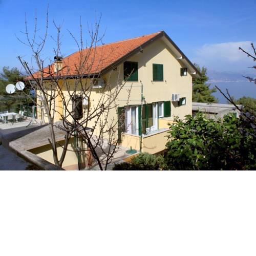 Apartment Slatine 7584b