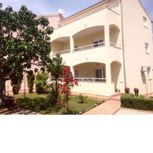 Apartment Slavica