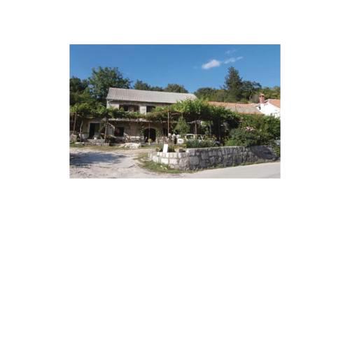 Apartment Smoline I