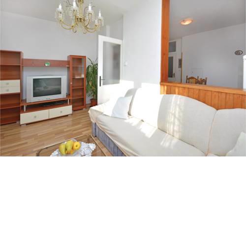 Apartment Split 11