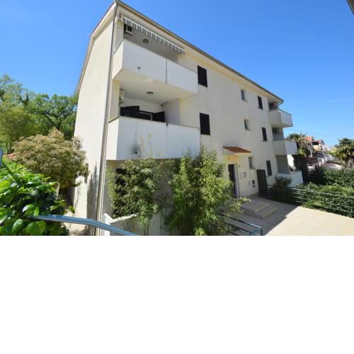 Apartment Srecko