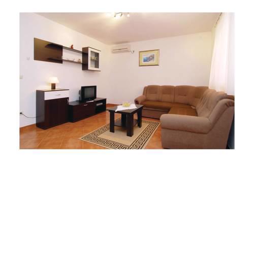 Apartment Stari put III