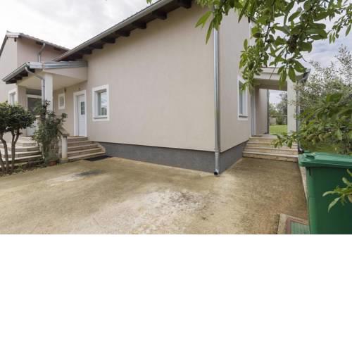 Apartment Stinjan 13776b