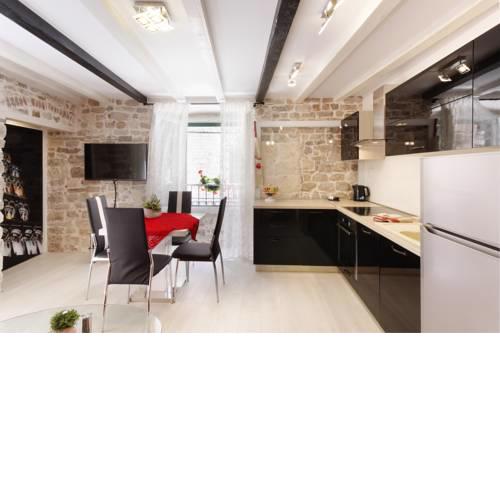 Apartment Stone