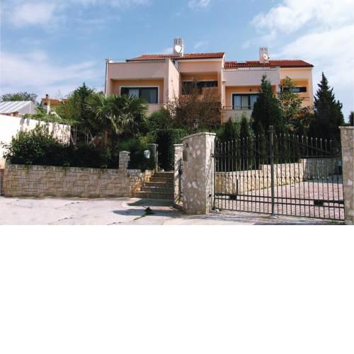 Apartment Strane V