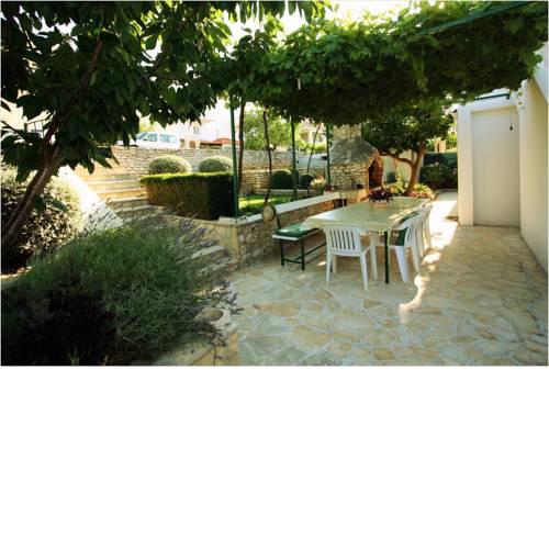 Apartment Supetar 11147b