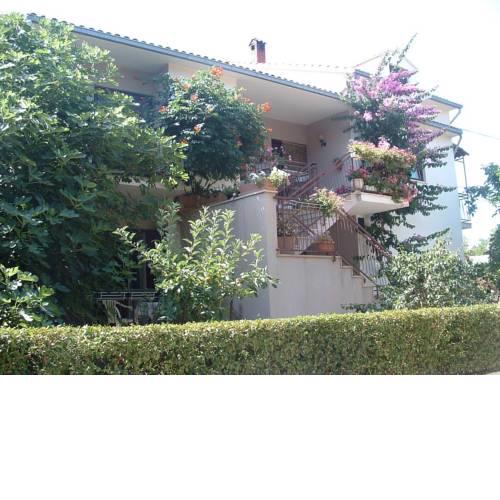 Apartment Supetar 17045a