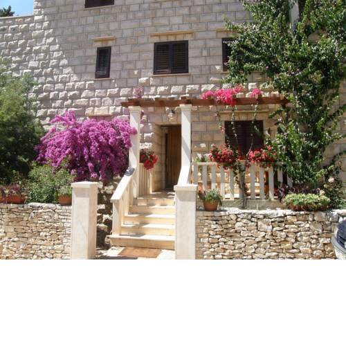 Apartment Sutivan 15502b