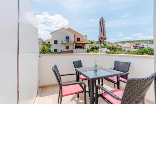 Apartment Sutivan 2842b