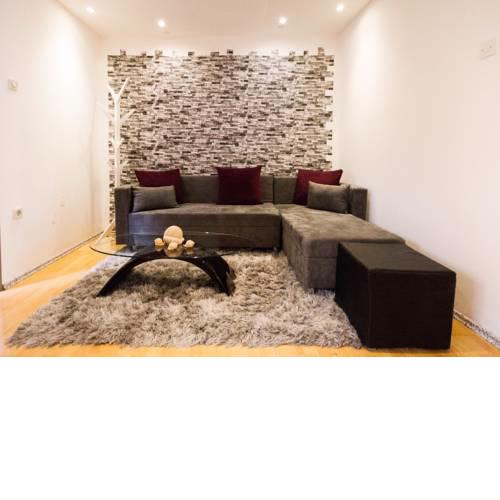 Apartment T & D