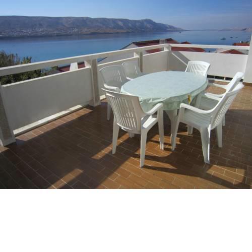 Large Apartment in Pag Dalmatia, Croatia
