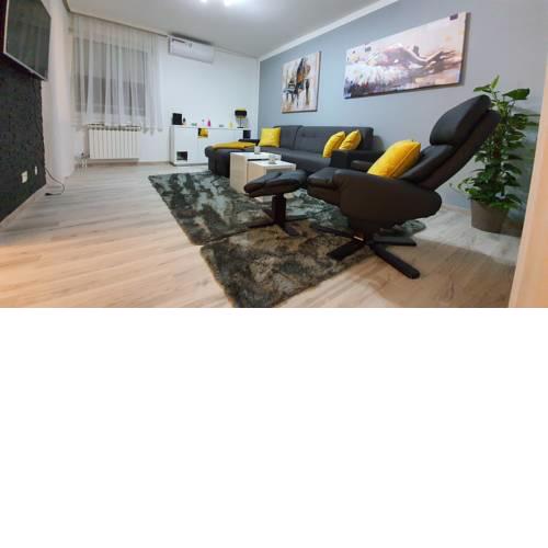 Apartment-Tia