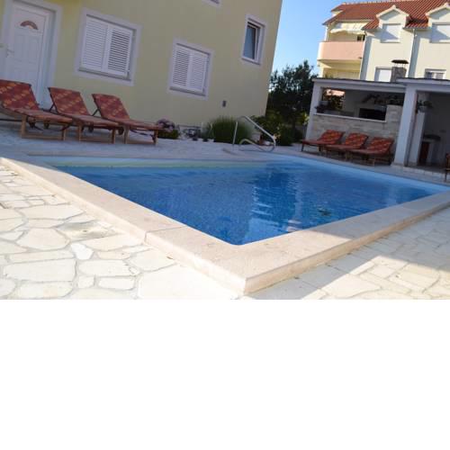 Apartment Tihomir
