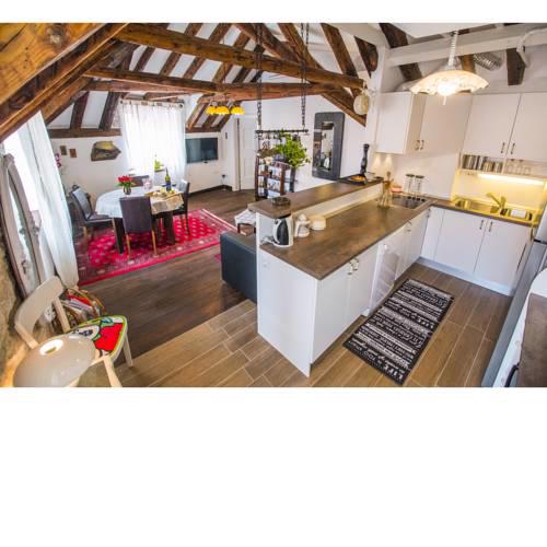 Apartment Tiramola