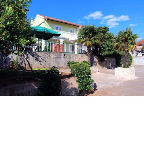 Apartment Tisno 13588b