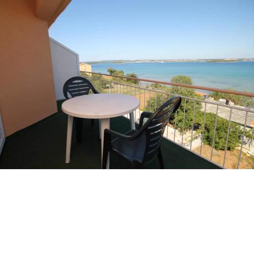 Apartment Tkon 8377b