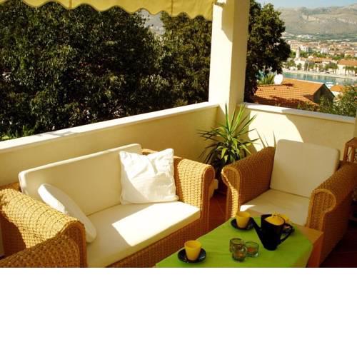 Apartment Tomislava