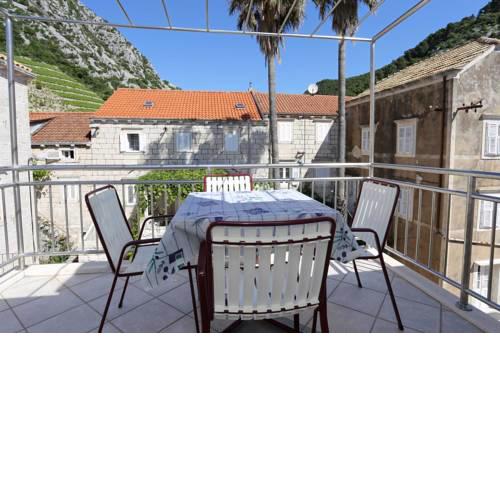 Apartment Trstenik 10119c