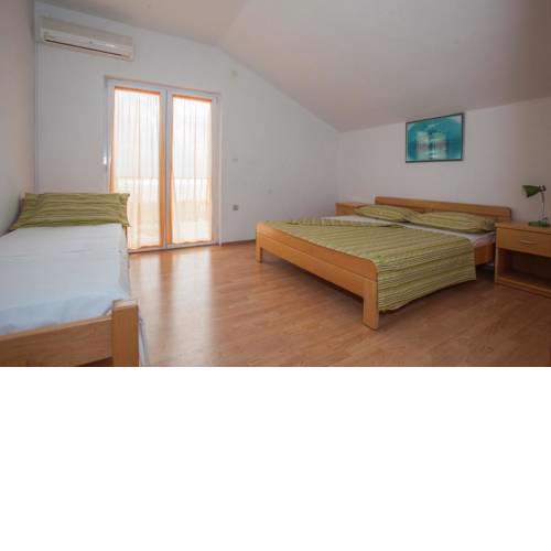 Apartment Tucepi 13056d
