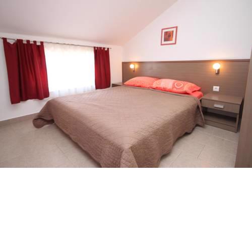 Apartment Tucepi 6657b