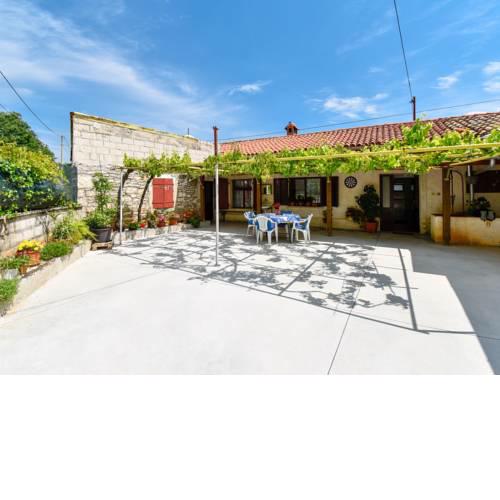 Apartment Valada