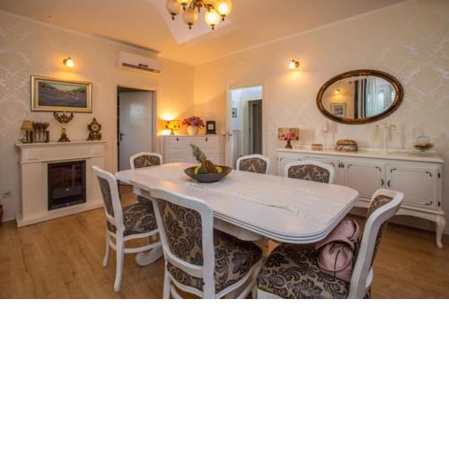 Apartment Valerija
