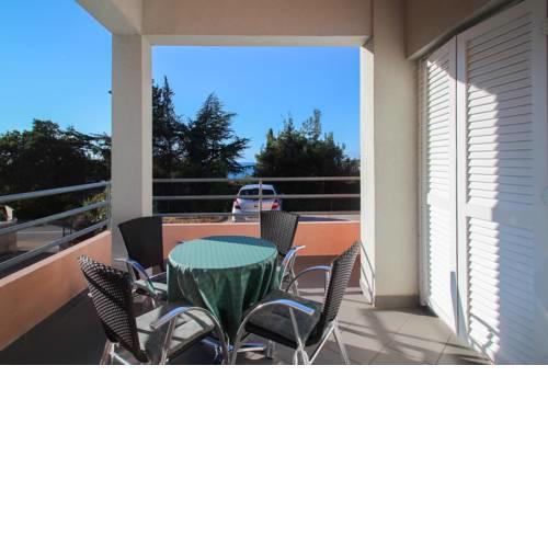 Apartment Valtrazza
