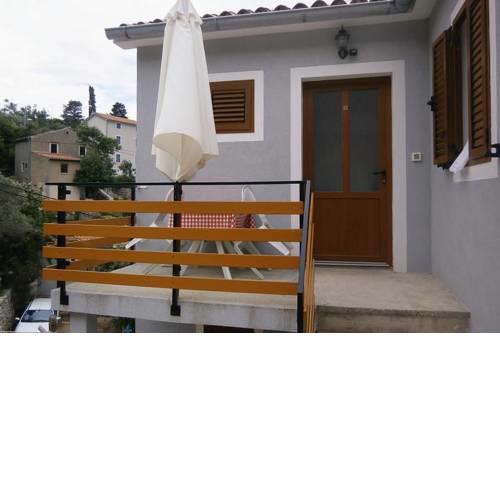 Apartment Valun 8081a