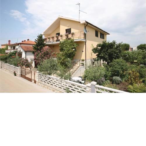 Apartment V.C.Emina III