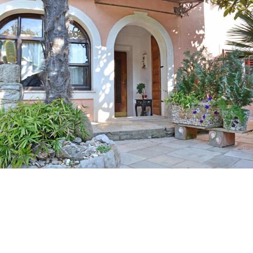 Apartment Veli Losinj 8029b