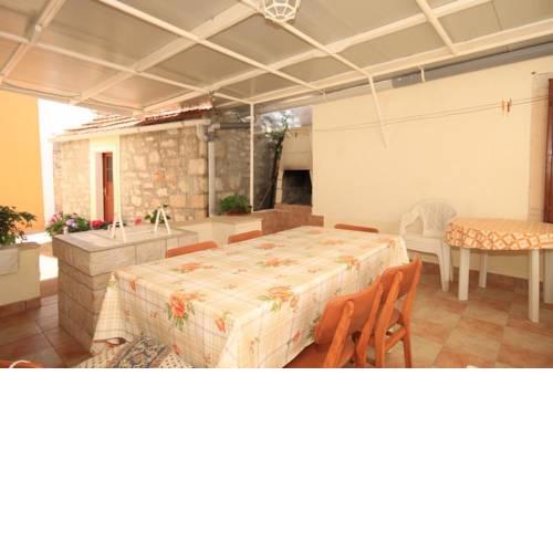 Apartment Veli Rat 437c