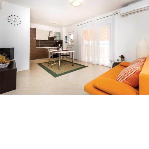 Apartment VESNA