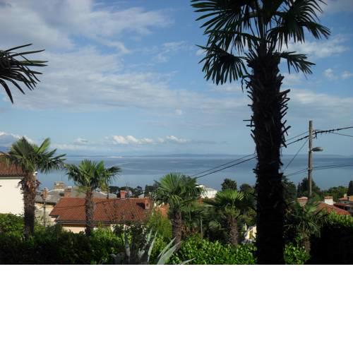 Charming Opatija Getaway w Panoramic Sea Views