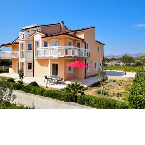 Apartment Villa Nikaroni.1