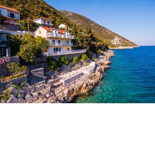Apartment Villa Waterfront