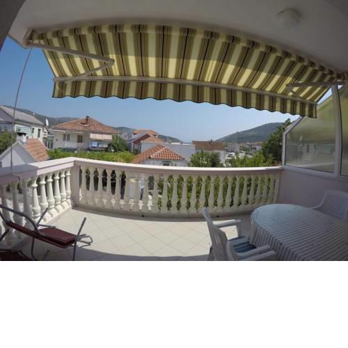 Apartment Vinisce 16416b