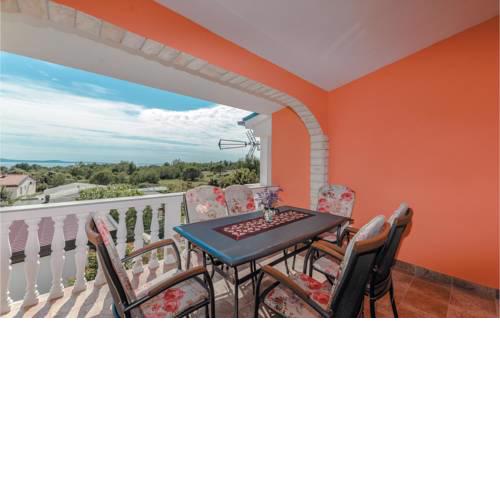 Apartment Vir with Sea View II