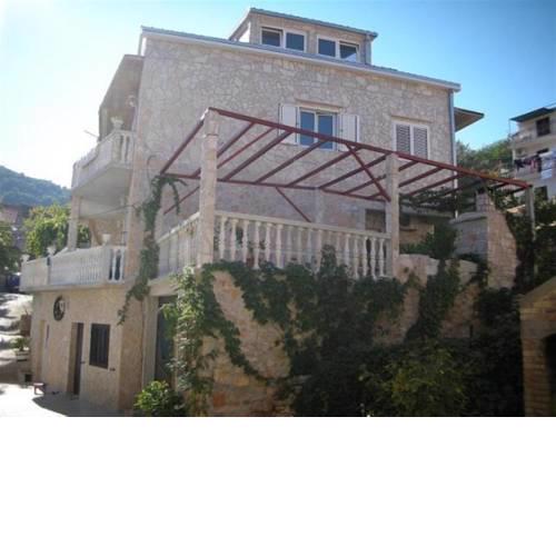 Apartment Vis 15926a